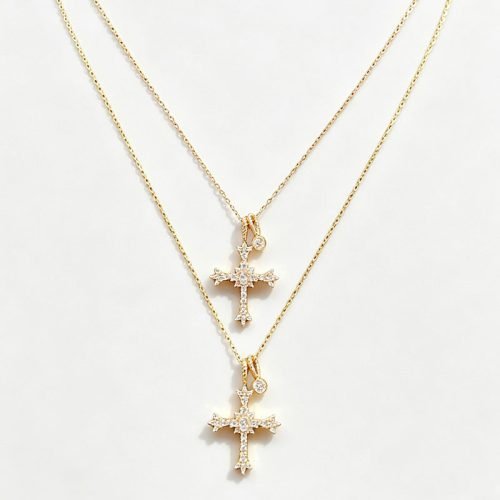 18K multi‑tone pave‑set 0.3ct diamond cross necklace, perfect for gifting and anniversary occasions